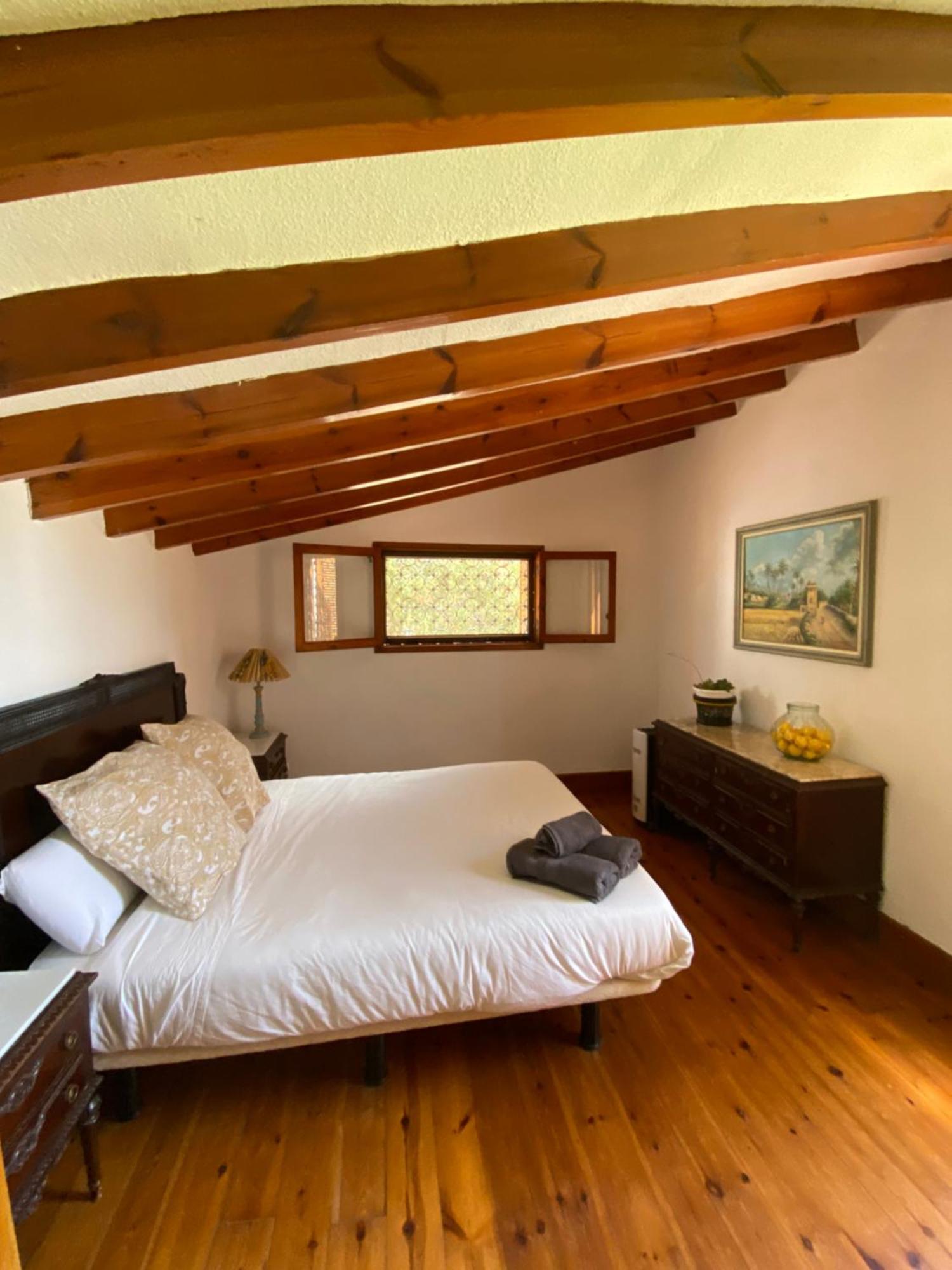 Pink Lemon House Bed & Breakfast Elche Exterior photo